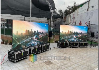 Renta Pantalla LED Gigante 4x2m Eventos Deportivos